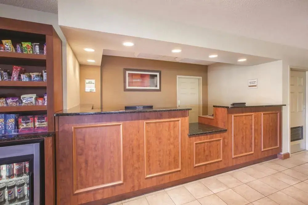 La Quinta Inn & Suites Canton