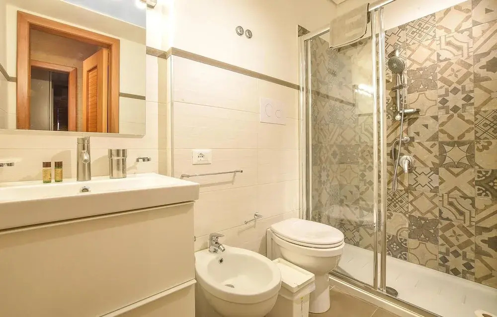 Awesome Apartment in Marina di Ragusa With Wifi and 2 Bedrooms