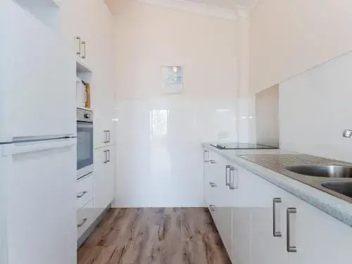 6 'Bahia', 47 Ronald Avenue - Fantastic Location With Filtered Water Views