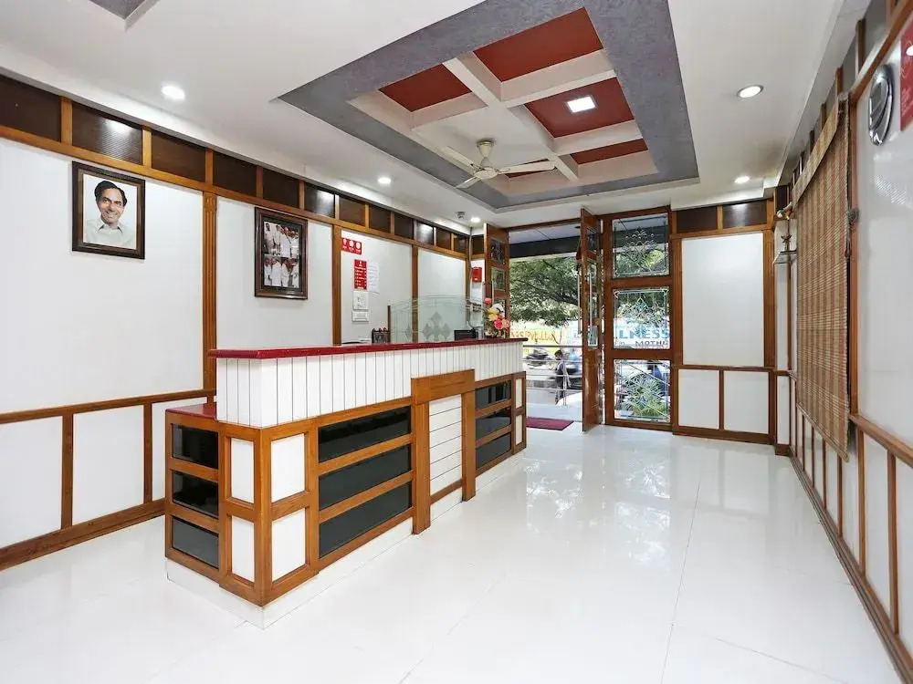 Hotel O Saraswathi Residency Near SR Nagar Metro Station