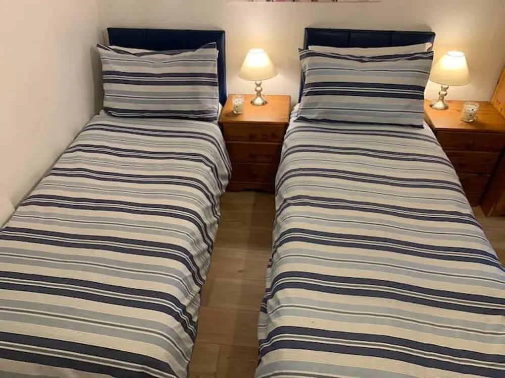 Compact Suite, 3 min From Beach - Inc Breakfast