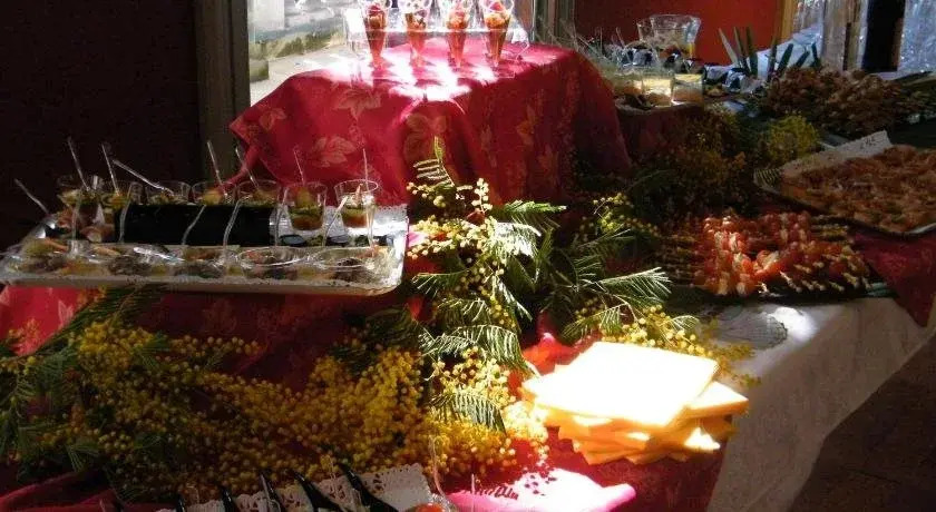 Logis Hotel Restaurant LEsquielle