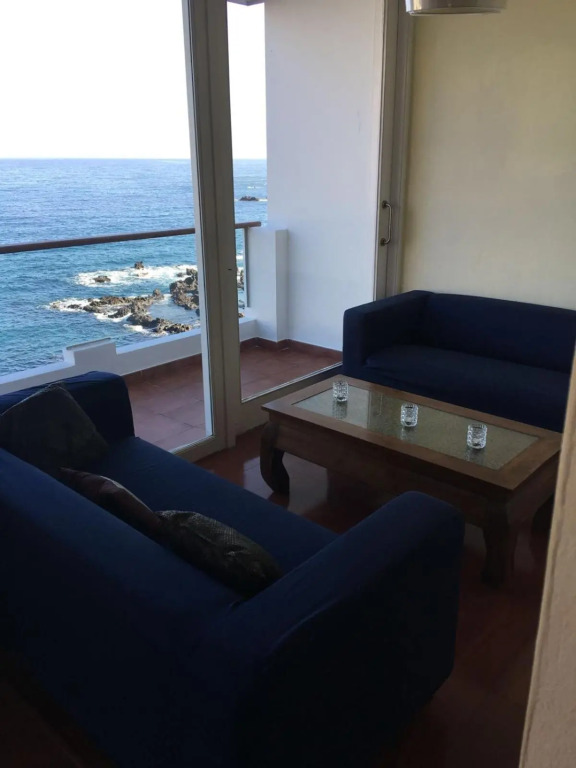 Ocean Views. Flat 3 bedrooms