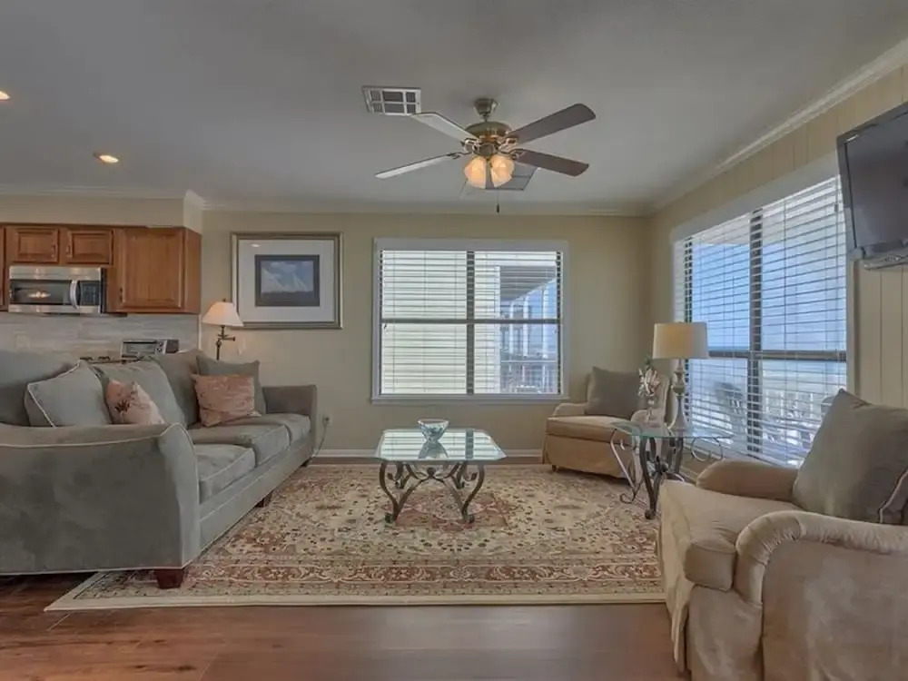 Ala. White Sands by Meyer Vacation Rentals