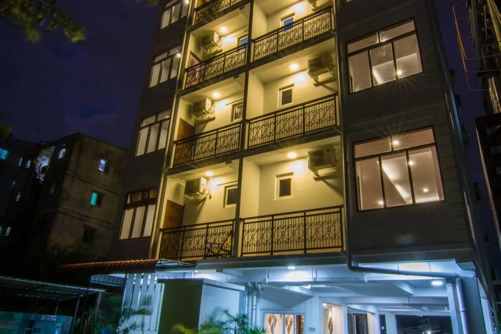 Woodside Inn & Serviced Apartments