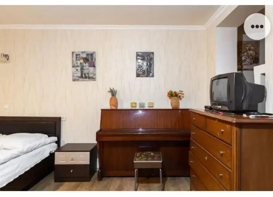 Nana's cozy and affordable home