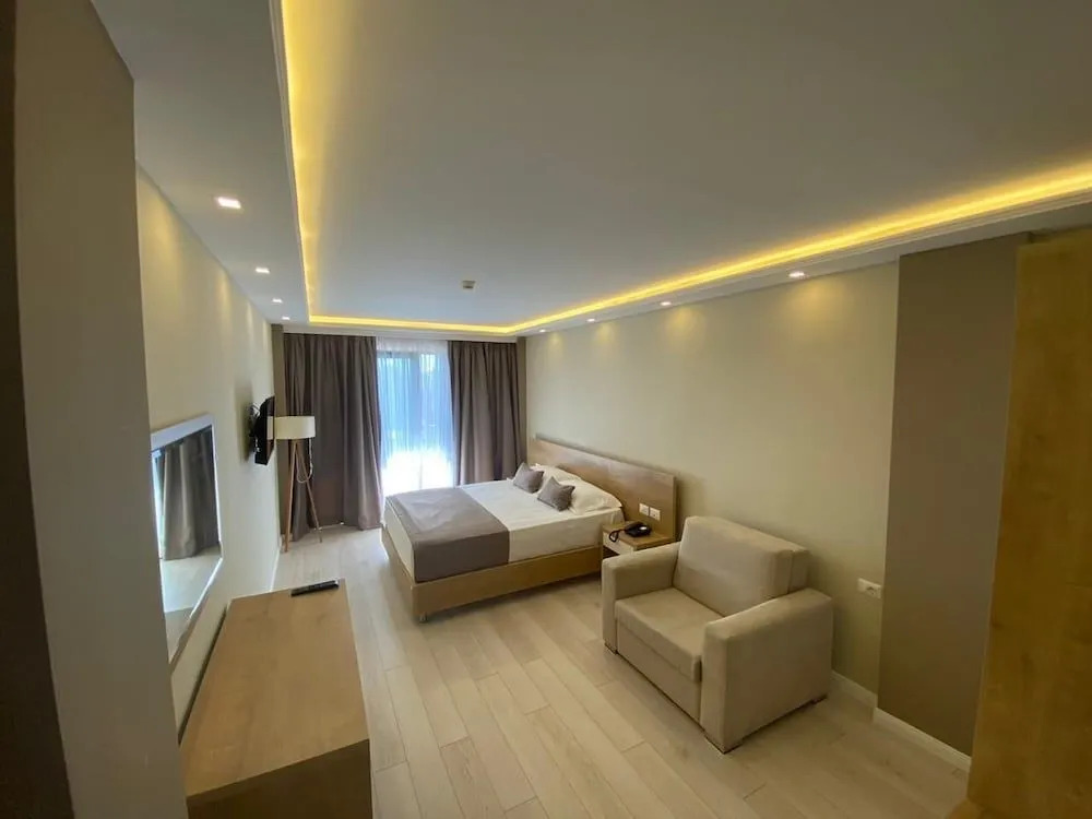 Amber Hotel Albania