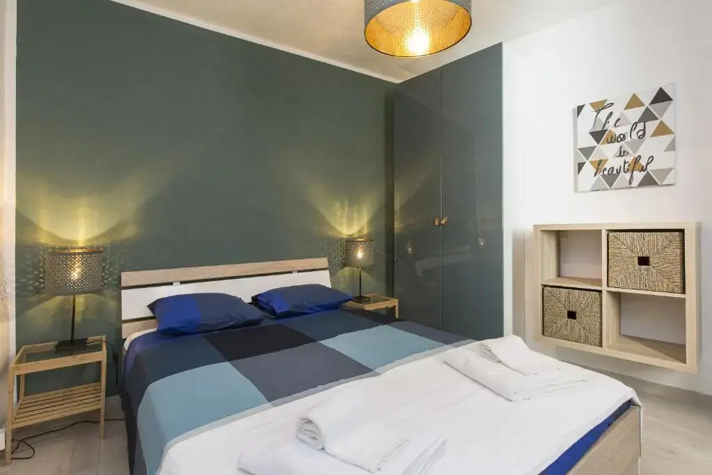 Honeymoon Apartment