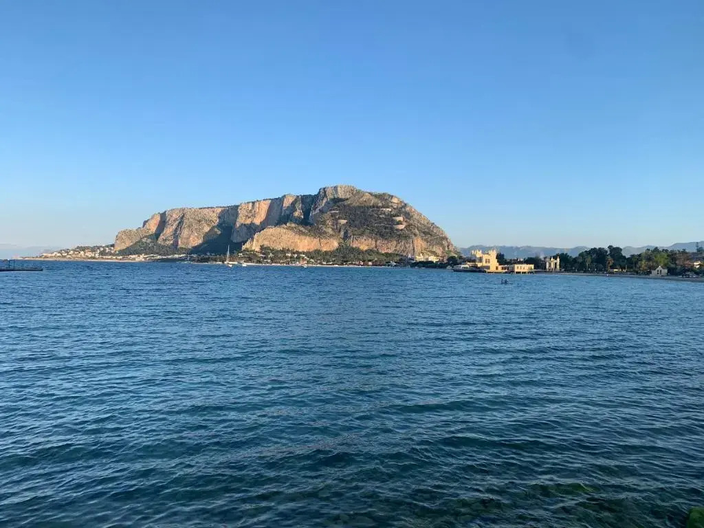 George House Mondello 32