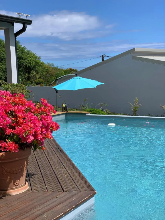 la villa TIKALIKATA