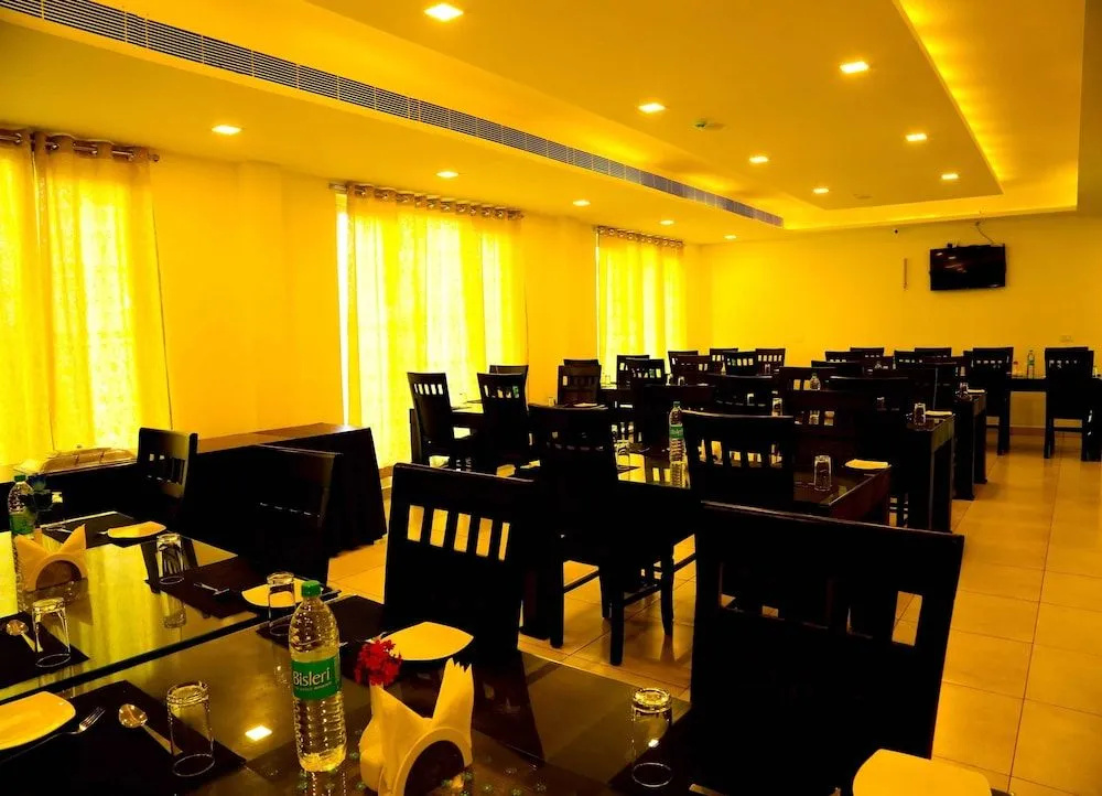 Hotel Queens Inn Velankanni