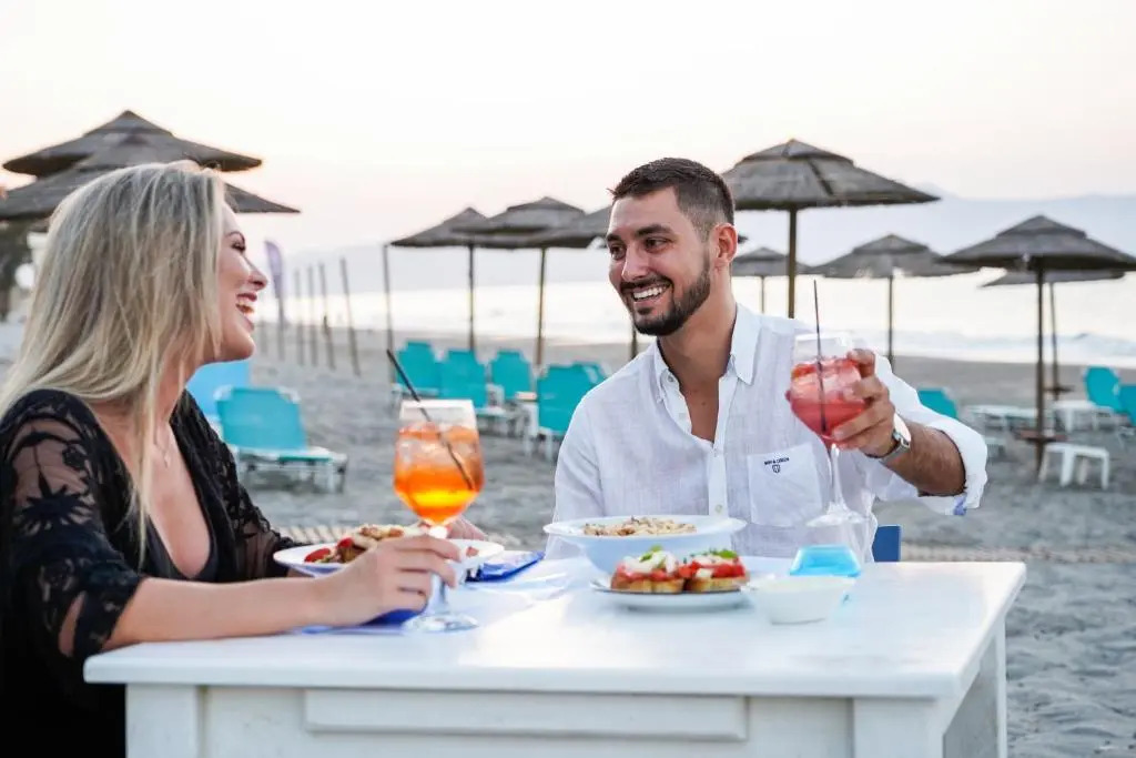 Alkionides Seaside Apartments