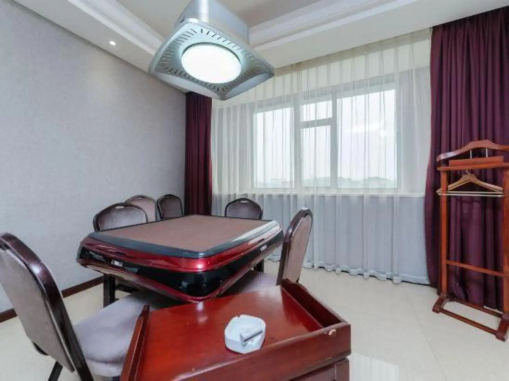 Xinchen Hotel
