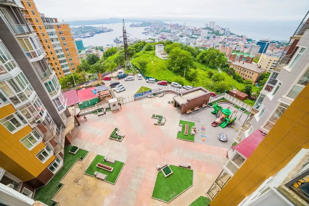 Апартаменты на ул. Комарова, 58-106
