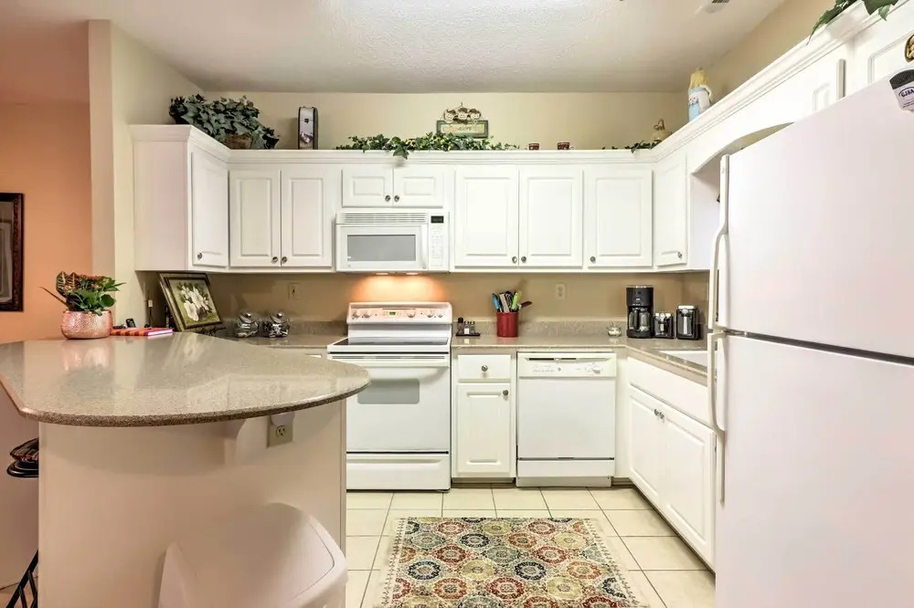 Condo on Kingwood Golf Course ~ 3 Mi to Main St!