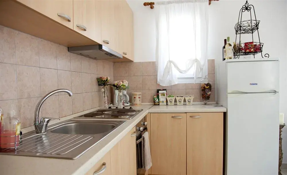 Elenis Village Suites