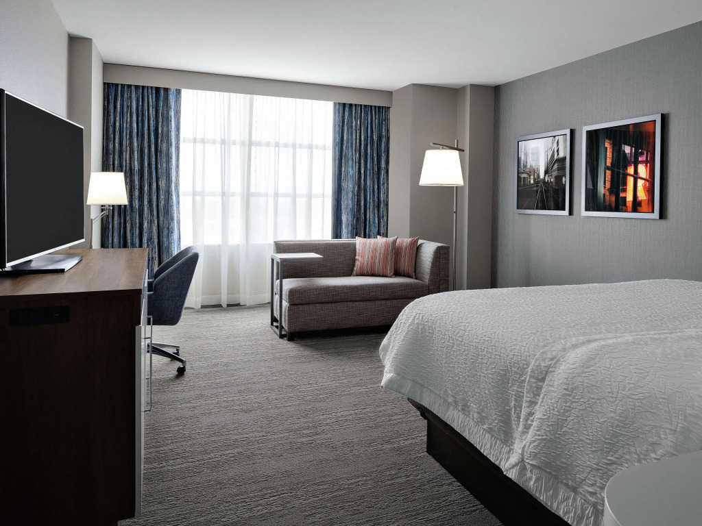 Hampton Inn Chicago McCormick Place