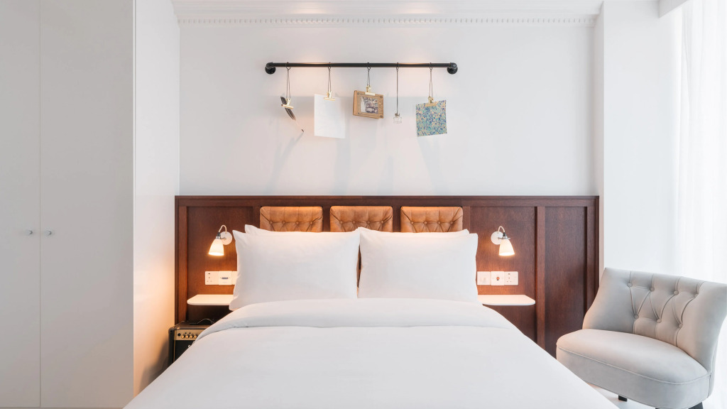 Ruby Stella Hotel London by IHG