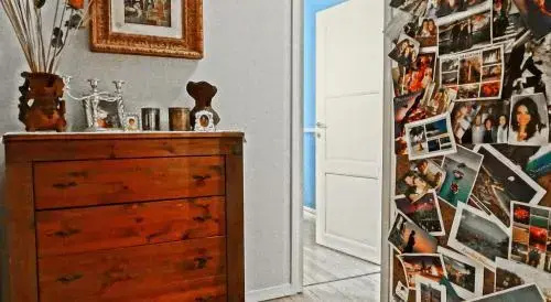 Nicole Rooms