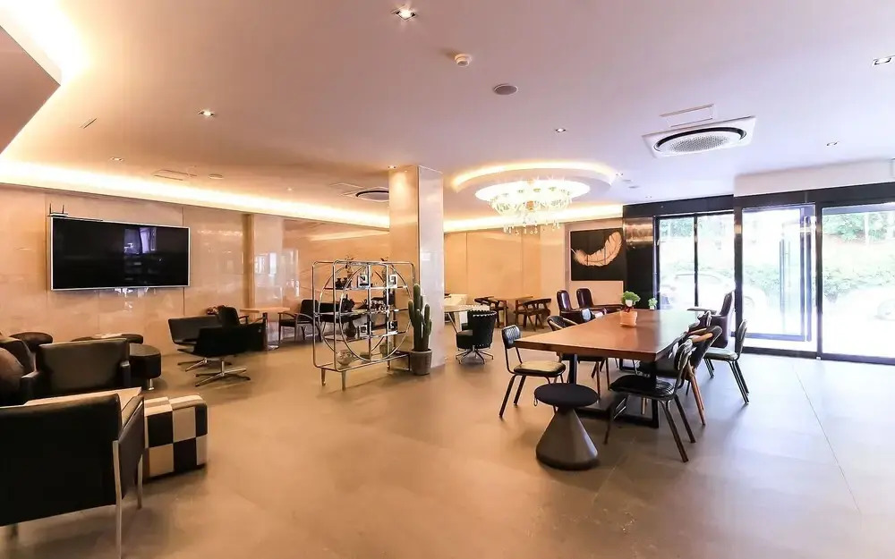 Andong Win Hotel