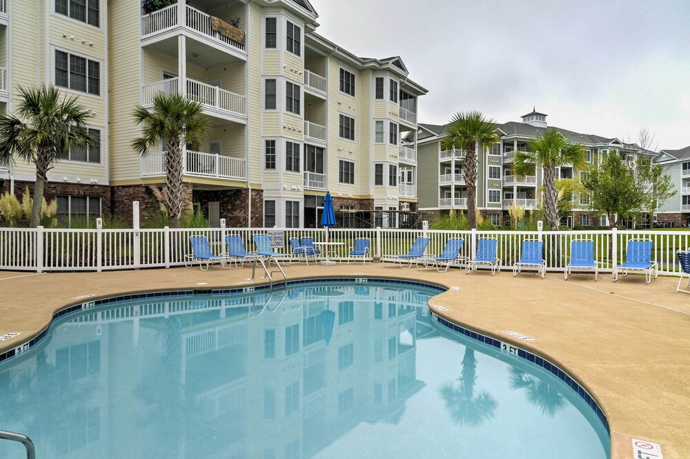 3 Mi to Broadway at the Beach: Condo w/ Pool!