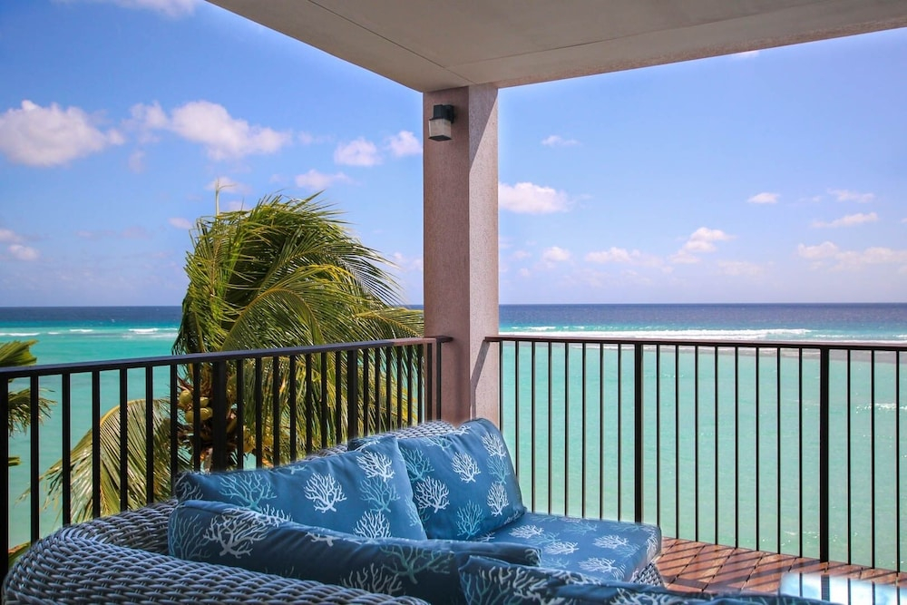 Ocean Reef 203 3 Bedroom Apts by Bluescape