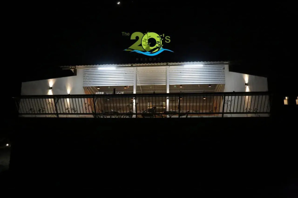 The 20s Resort