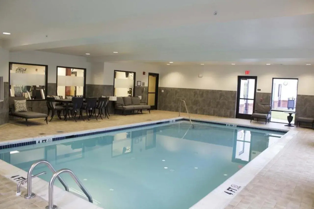 Hampton Inn & Suites Harrisburg