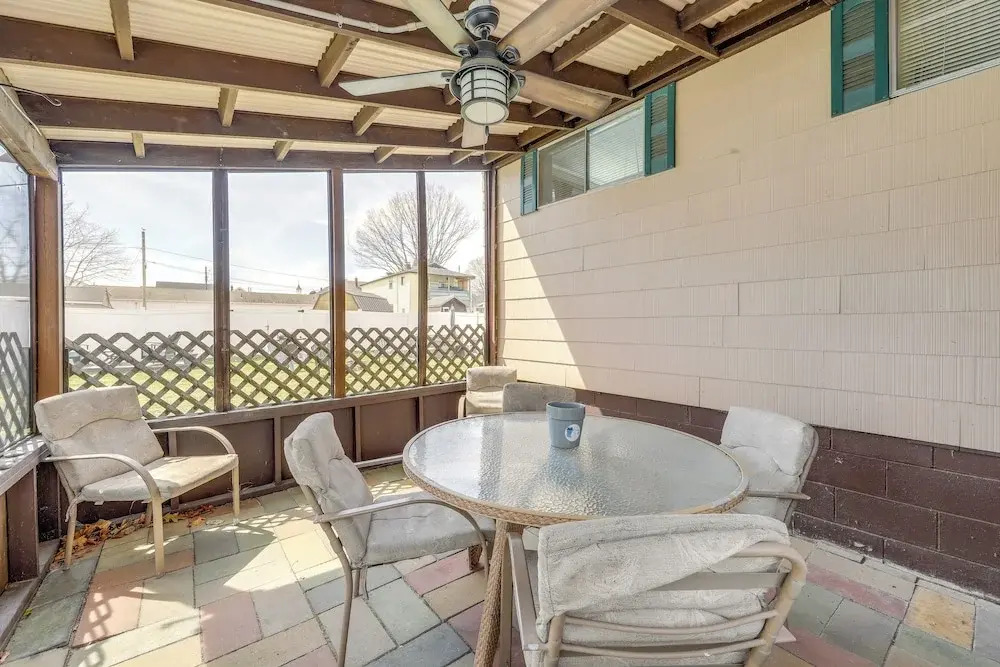 Walk to OOB Pier: Family-friendly Home w/ Hot Tub!
