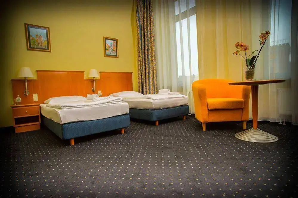 Hotel Sofia by The Railway Station Wroclaw