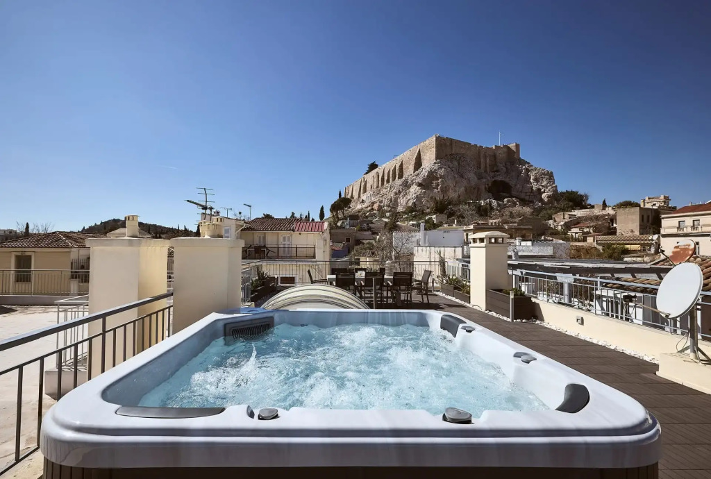Plakas Villa with Breathtaking Acropolis view