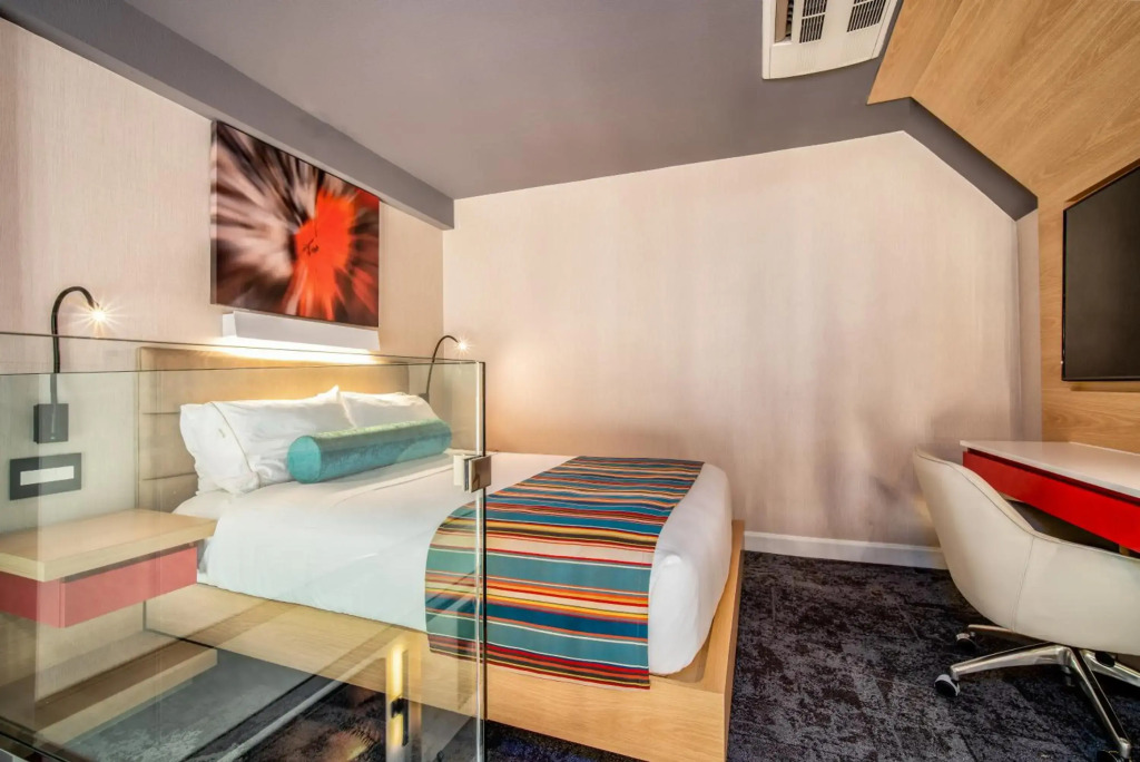 Century Park Hotel LA