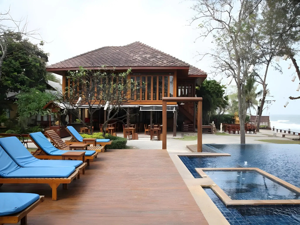 Baan Talay Dao