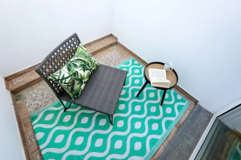 Green & Gorgeous - 3 bedroom Getaway in the Heart