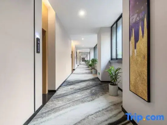 Zimai City Hotel