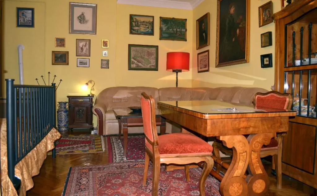 Zen Hostel by Central Market