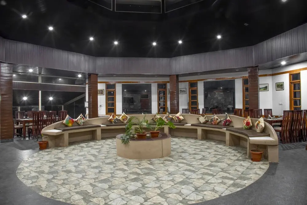 Echor - The Koti Village Resort Kufri