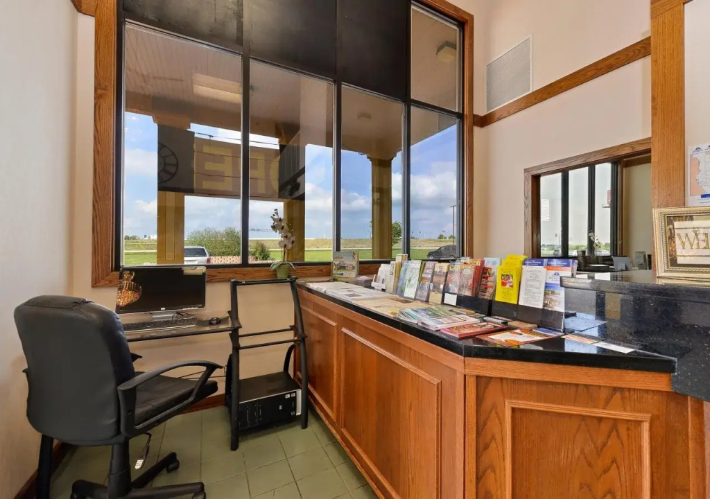 Quality Inn & Suites Mount Vernon