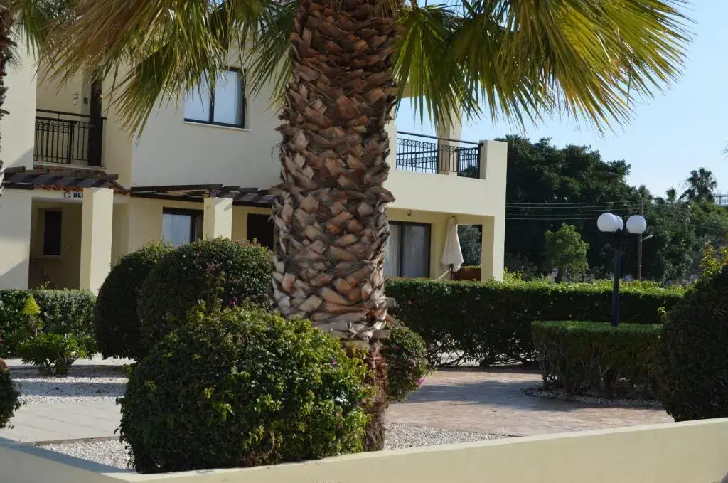 Faros Beach Apartment A102