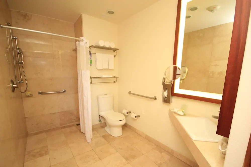 Holiday Inn Huatulco by IHG