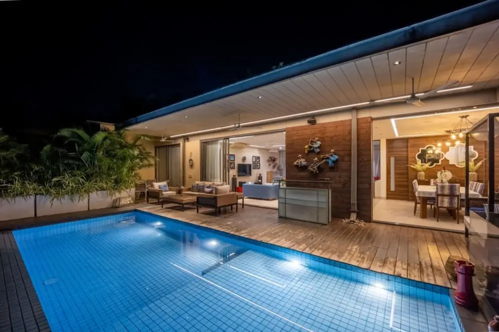 Avior by Hireavilla - 4BR w Infinity Pool in Parra