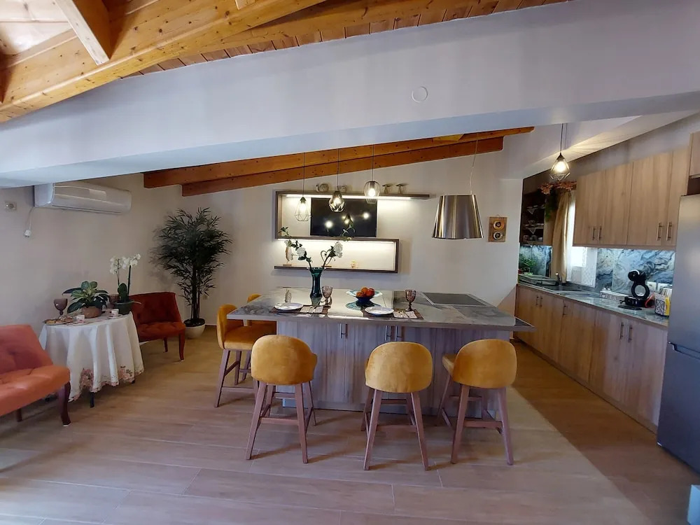 Argostoli Apartments