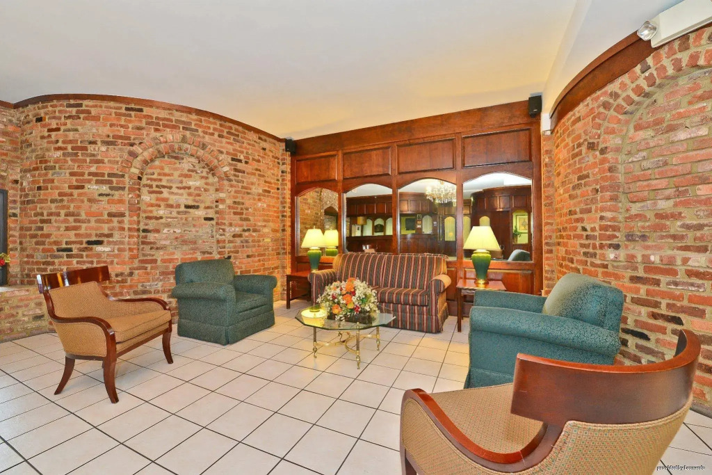 Best Western PLUS Governors Inn Richmond