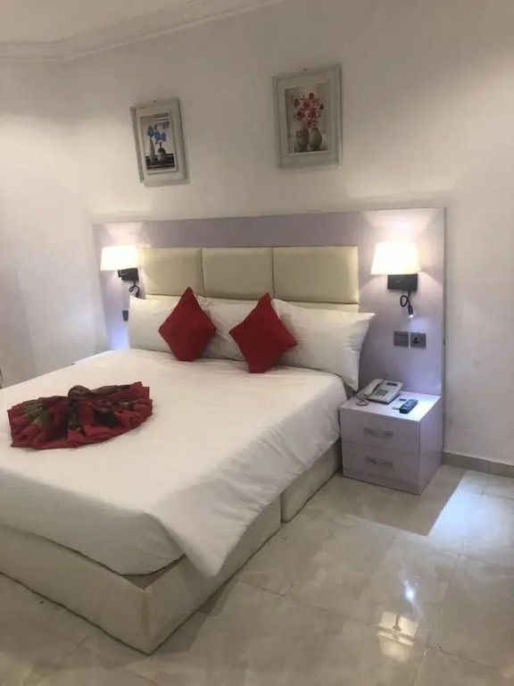Mesorein Luxury Hotel
