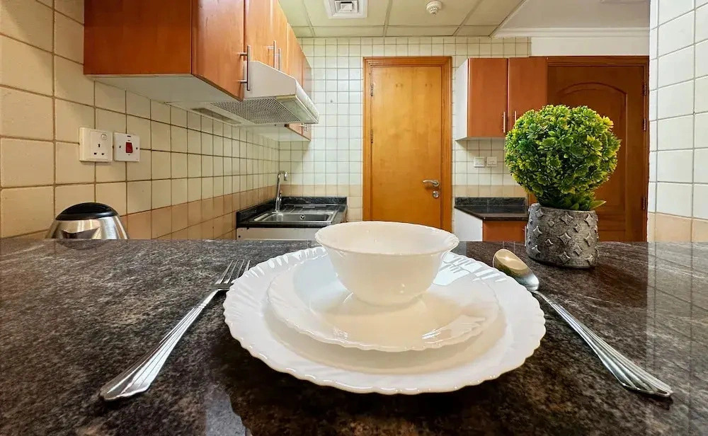 Studio w Balcony &RoofTop Pool in Marina