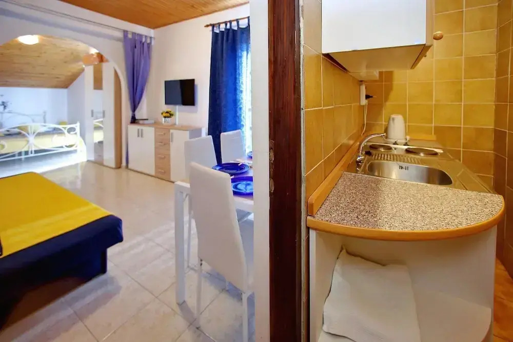 Apartments Verka