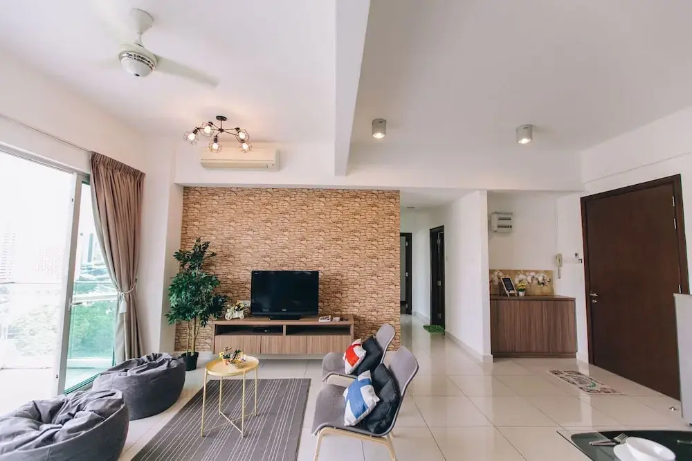 Summersuites by AG Vacation WiFi Twin Tower