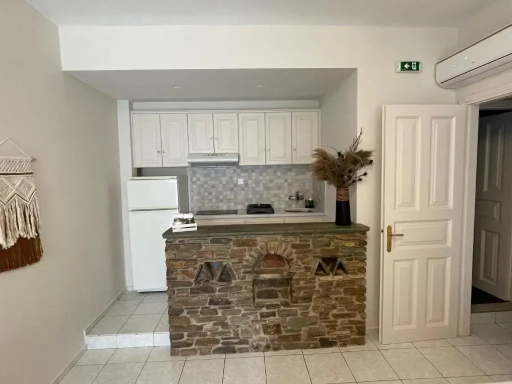 Manto Apartments