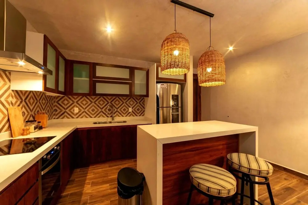 2 Br Apt. with Private Plunge Pool plus 2 other Common Pools, for up to 8 sleeps