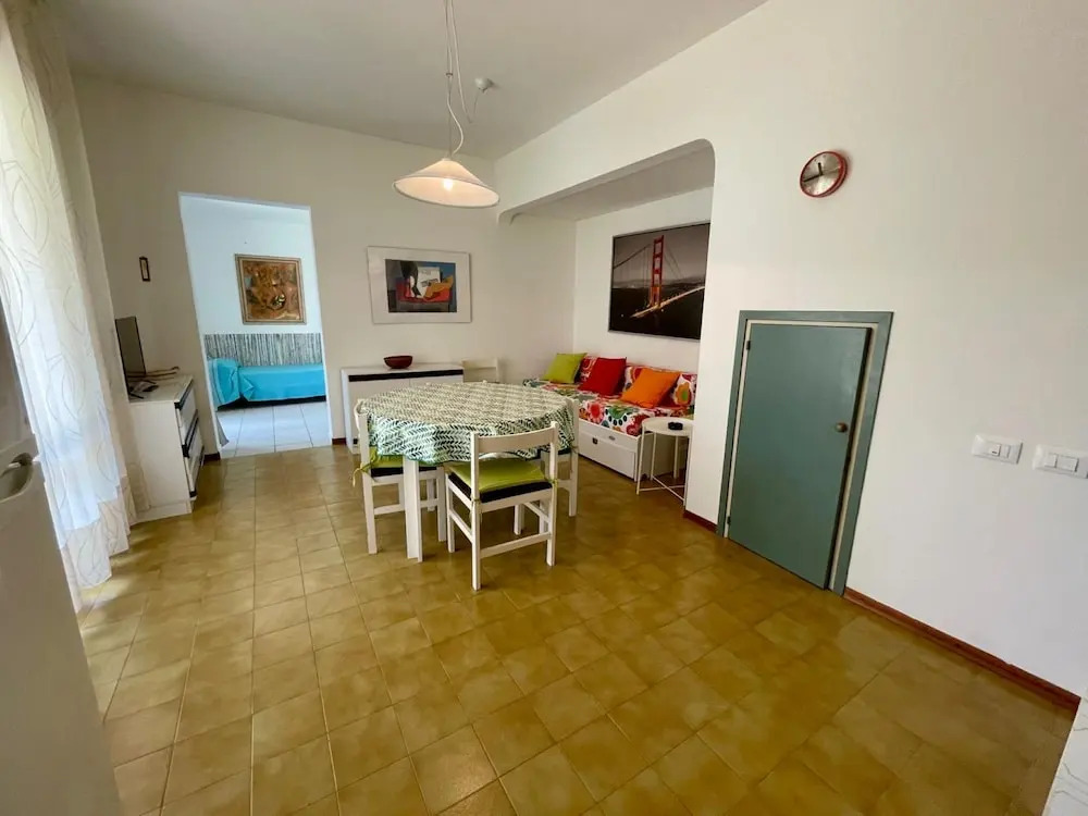 Holiday home with garden and shared pool